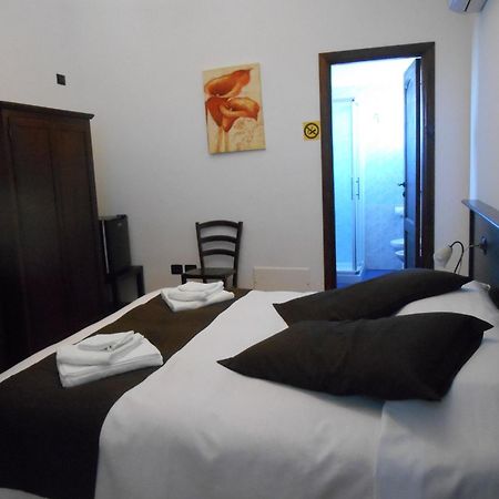 Bed & Breakfast Giardini Di Marzo Лечче Экстерьер фото