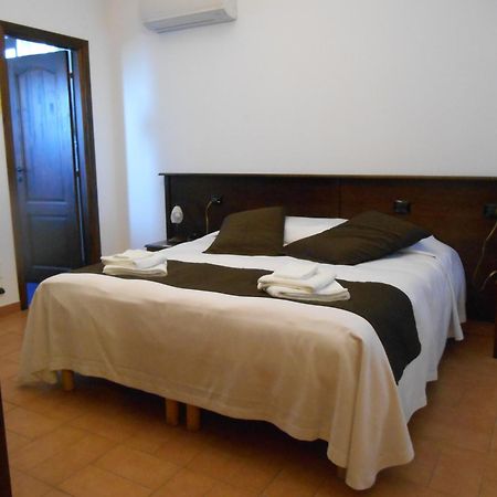 Bed & Breakfast Giardini Di Marzo Лечче Экстерьер фото