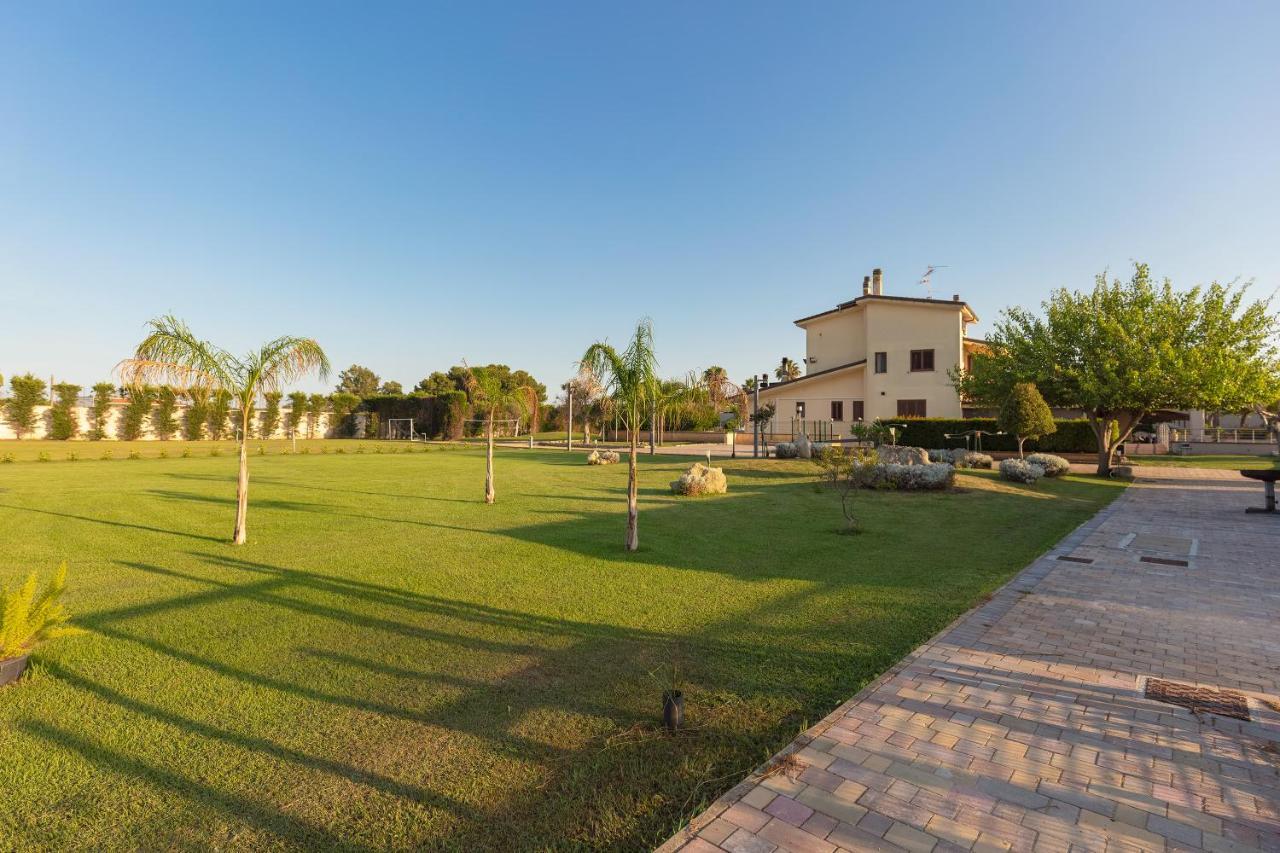 Bed & Breakfast Giardini Di Marzo Лечче Экстерьер фото