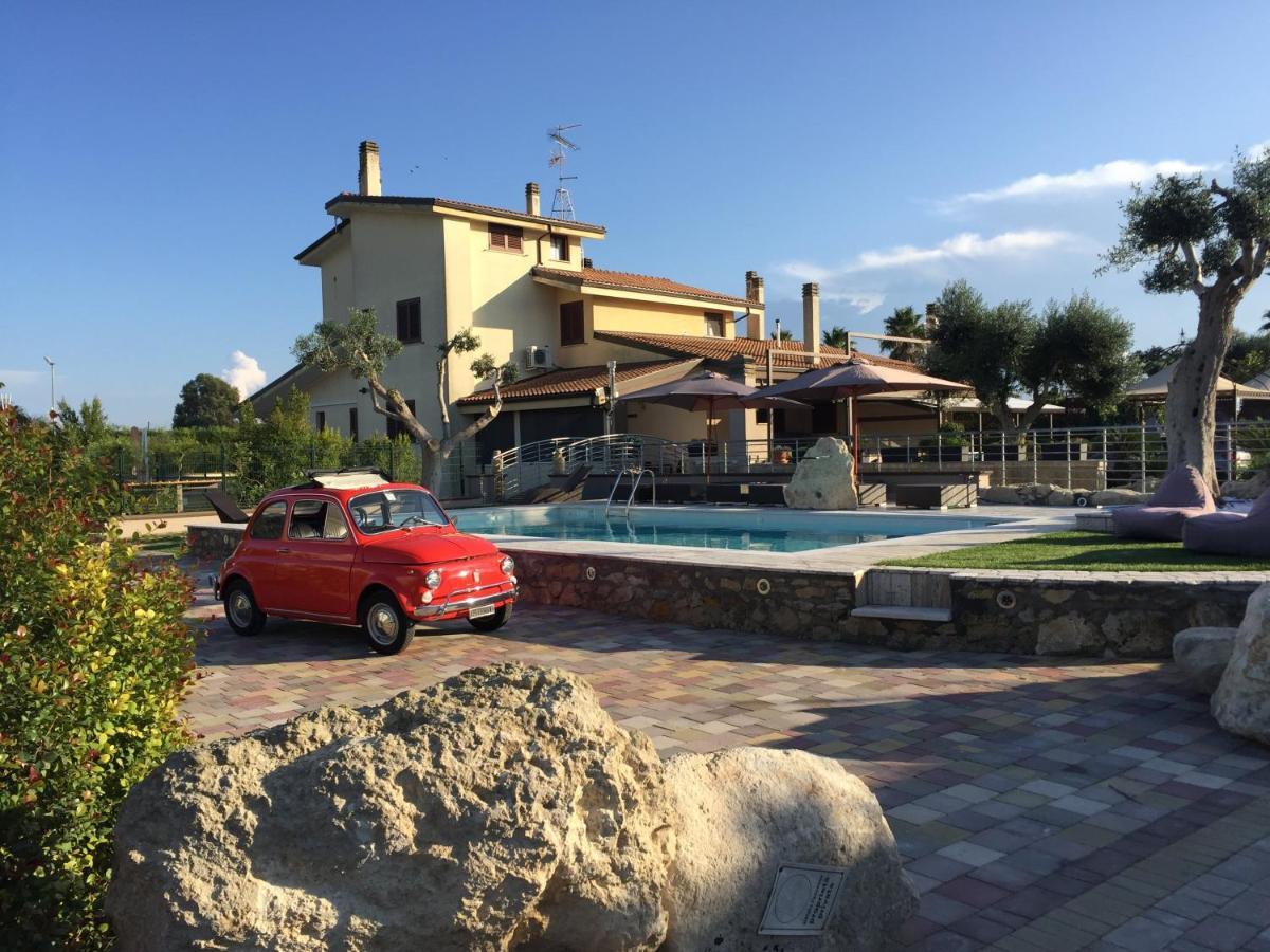 Bed & Breakfast Giardini Di Marzo Лечче Экстерьер фото