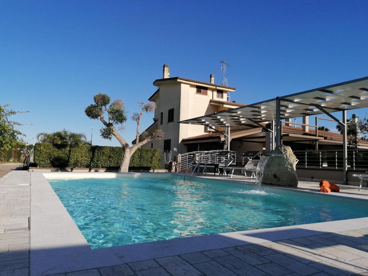 Bed & Breakfast Giardini Di Marzo Лечче Экстерьер фото